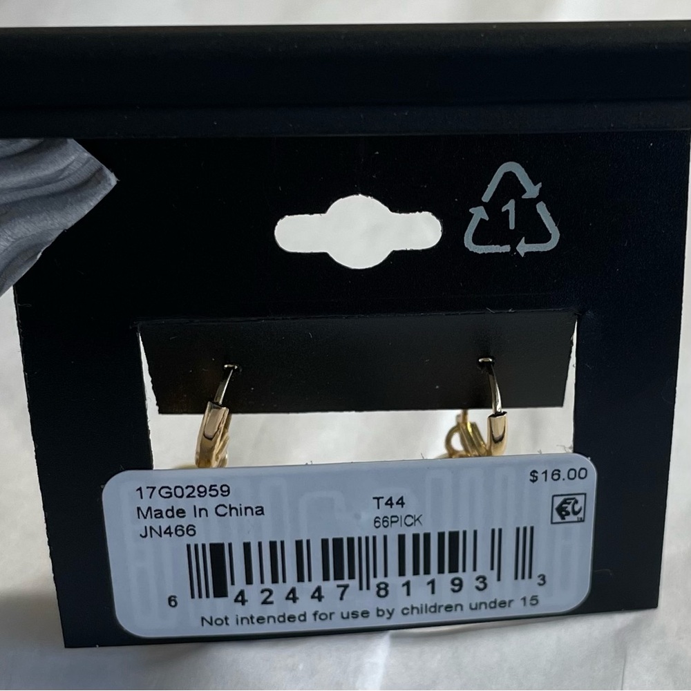 Napier Pickleball Drop Earrings - Gold toned- NWT - Picture 7 of 9